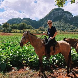 Meet your Posher, Chris